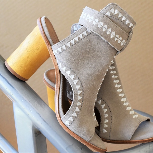 Anthropologie BERNARDO Shoes - NEW! Anthropologie BERNARDO Harper Shooties Sandal